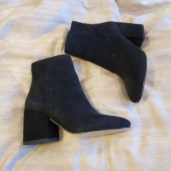 NWOB Sam Edelman Suede Booties - Picture 6 of 12